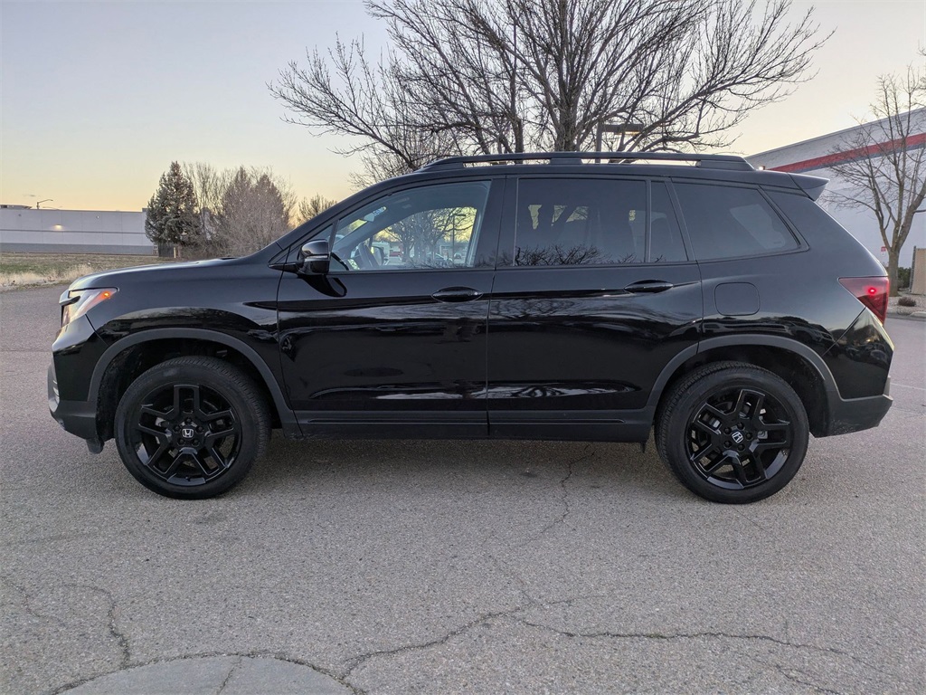 2024 Honda Passport Black Edition photo 5