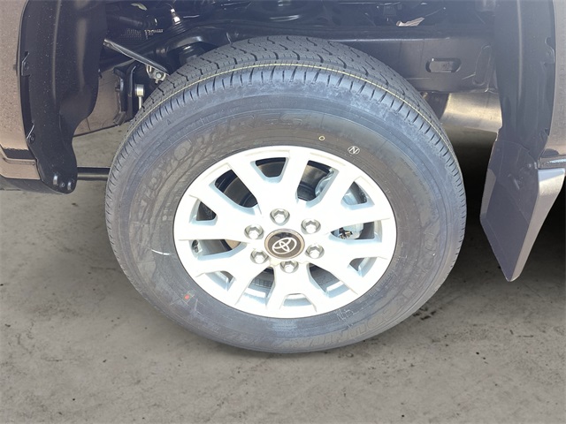 2025 Toyota Tacoma SR5 Double Cab photo 14