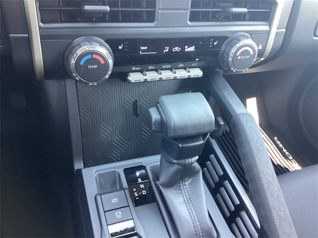 2025 Toyota Tacoma SR5 Double Cab photo 20