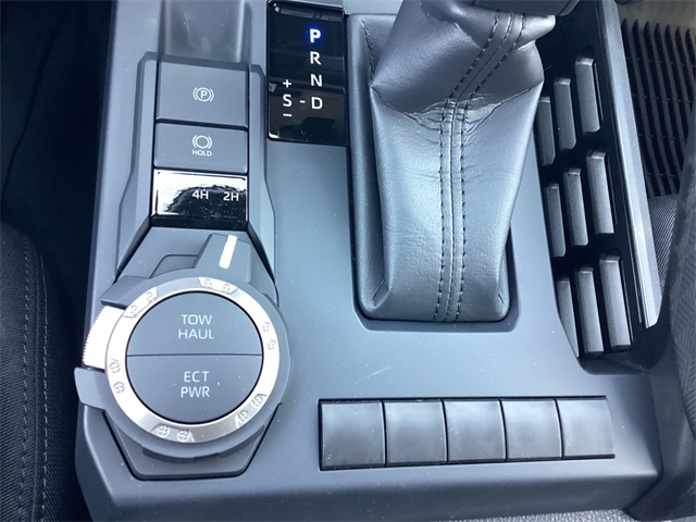 2025 Toyota Tacoma SR5 Double Cab photo 21