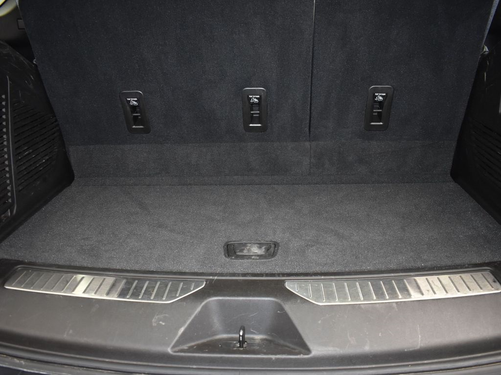 2021 Dark Sky Metallic GMC Yukon AT4 4X4 SUV