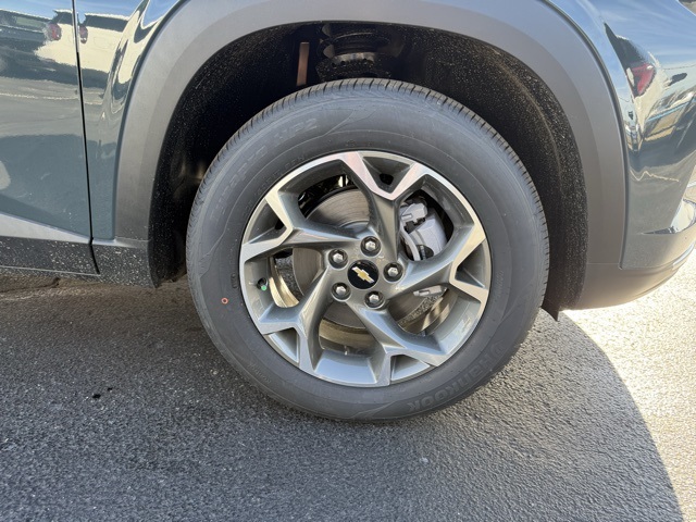 new 2026 Chevrolet Trax car, priced at $26,385