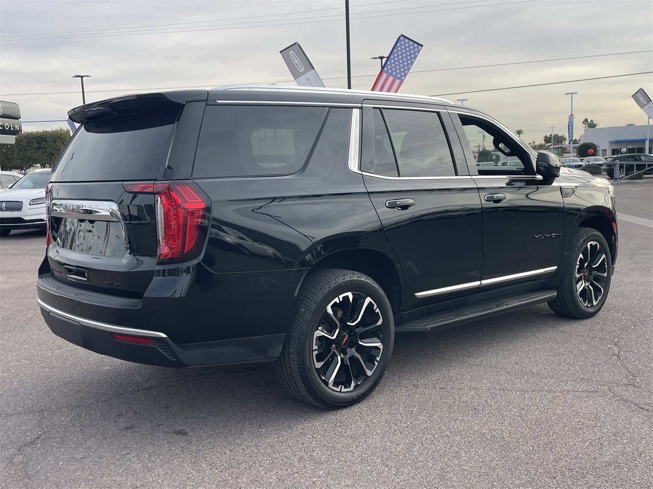 used 2022 GMC Yukon car, priced at $49,991