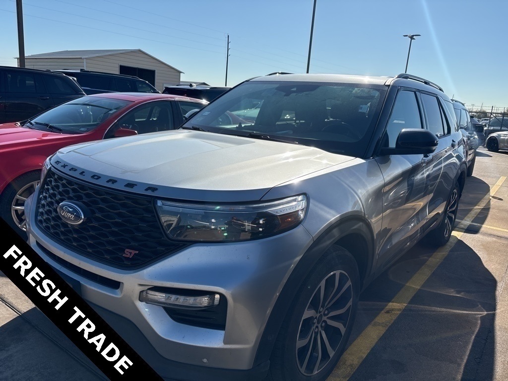 2020 Ford Explorer ST's photo