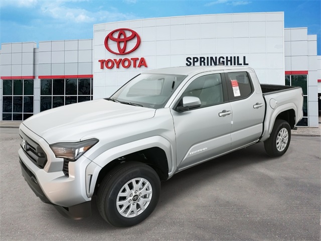 2025 Toyota Tacoma SR5's photo