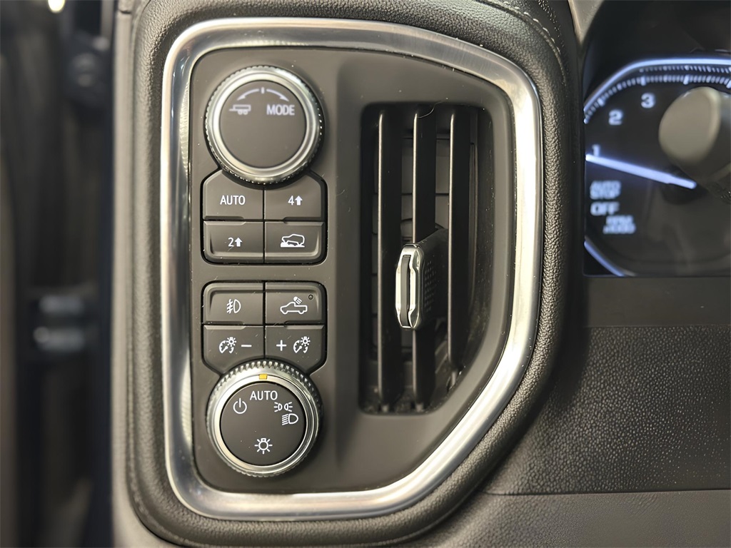 2021 Gmc Sierra 1500 Elevation photo 19