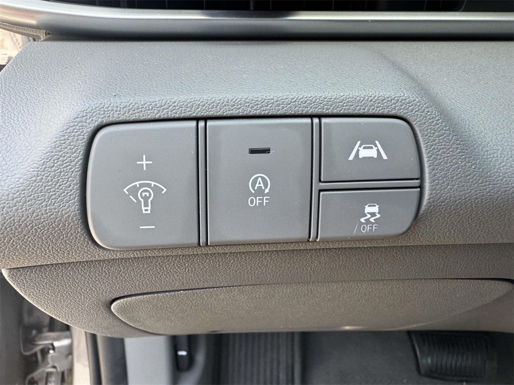 2023 Hyundai Elantra SE photo 17