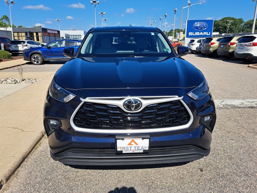 2023 Toyota Highlander LE SUV FWD 9