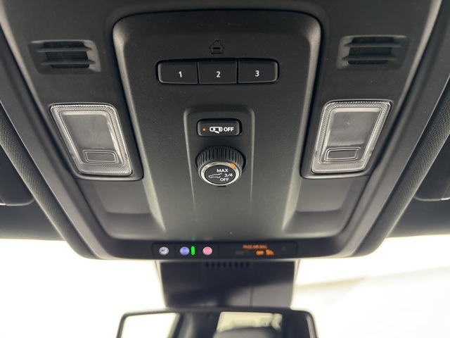 used 2024 Chevrolet Tahoe car, priced at $47,988