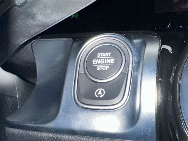 used 2023 Mercedes-Benz GLB car, priced at $38,991