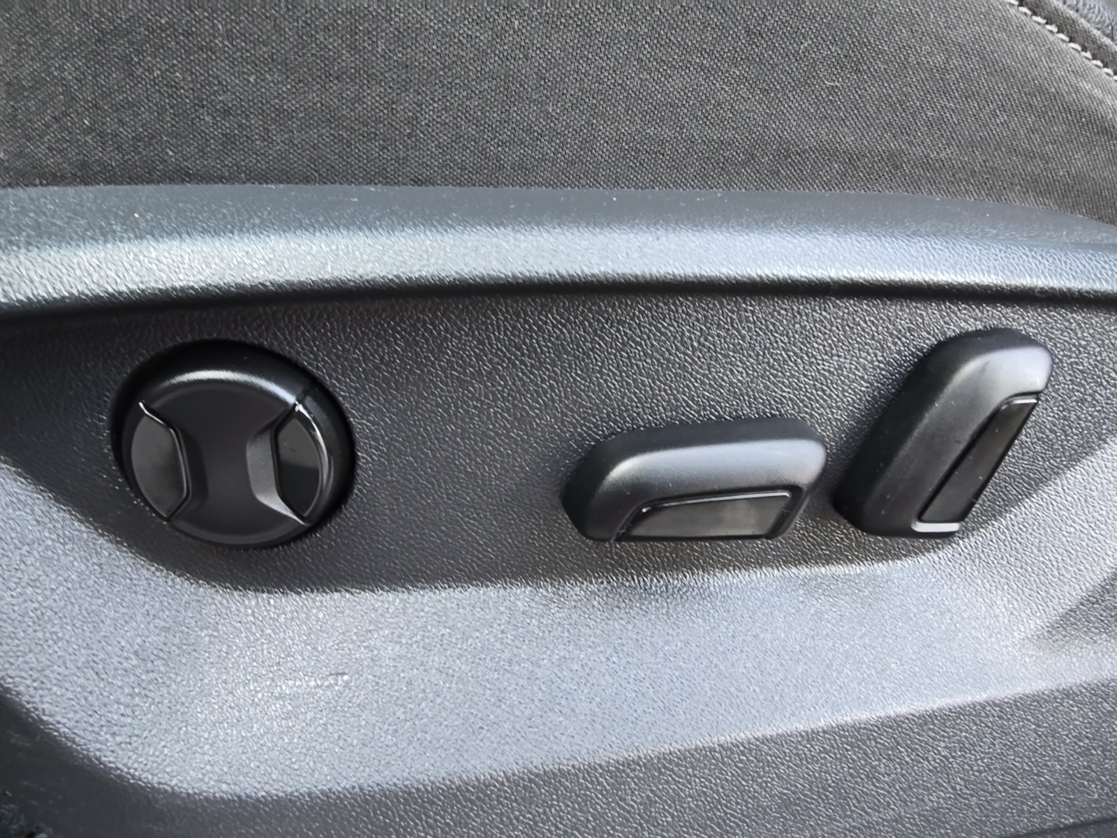 used 2018 Volkswagen Atlas car, priced at $9,700