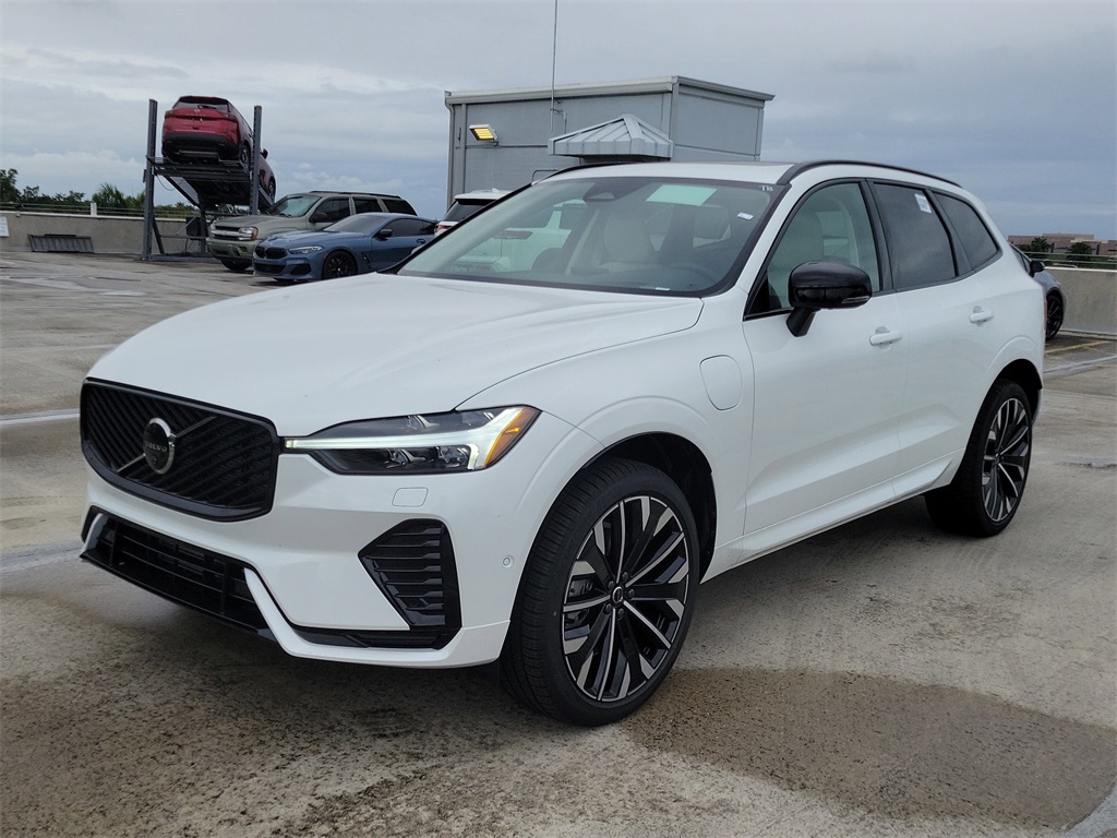 new 2026 Volvo XC60 Plug-In Hybrid car, priced at $72,735