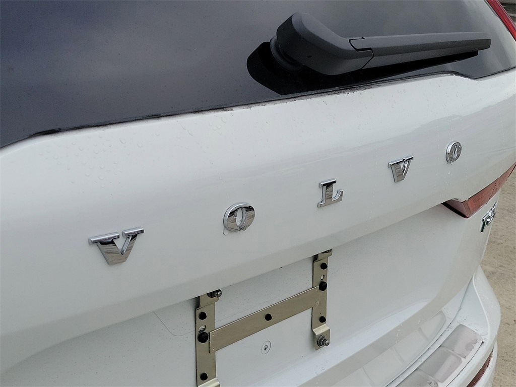 new 2026 Volvo XC60 Plug-In Hybrid car, priced at $72,735