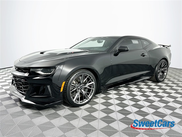 2022 Chevrolet Camaro ZL1 photo 3