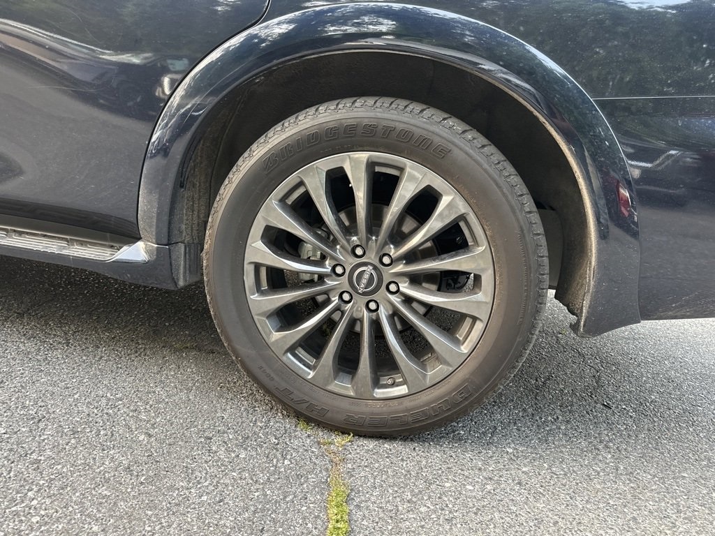 Used 2021 Blue Nissan Platinum image 9