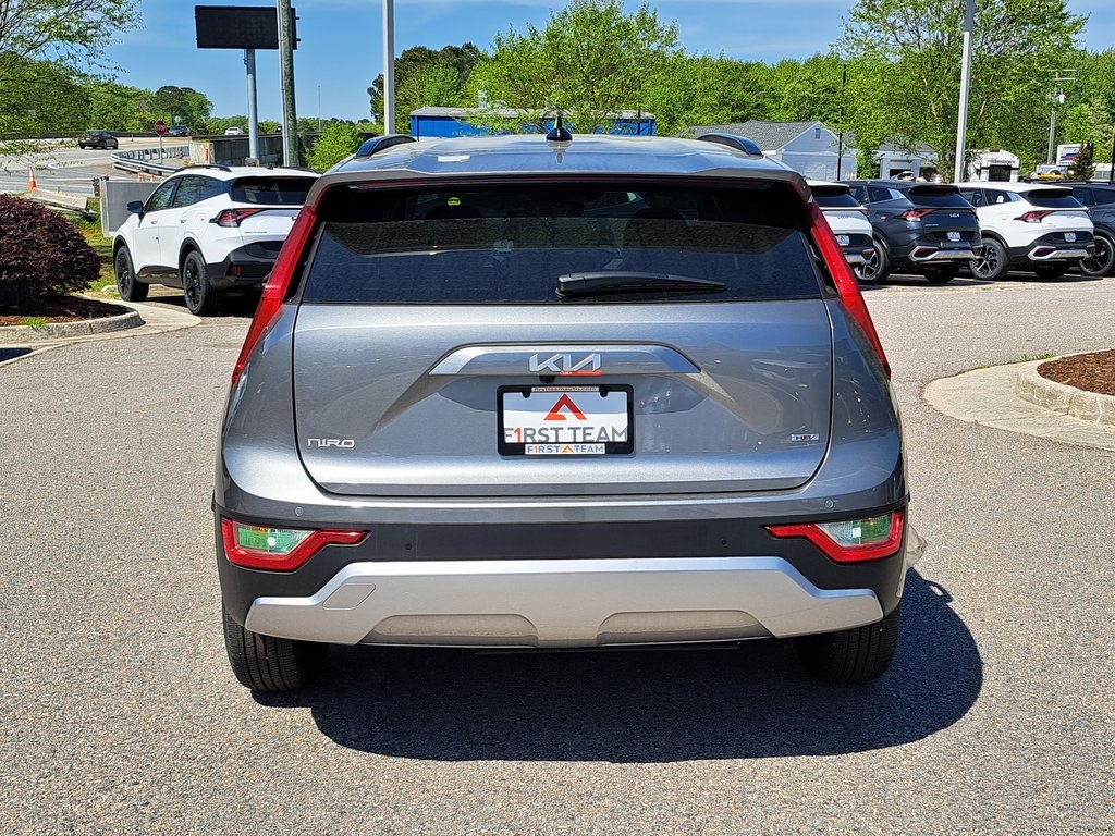 2025 Kia Niro EX SUV FWD 5