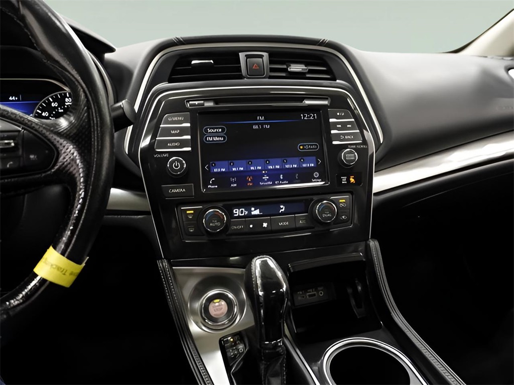 2019 Nissan Maxima SL photo 4