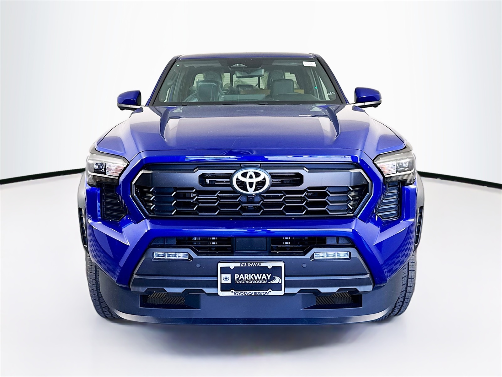 2025 Toyota Tacoma TRD Off-Road Double Cab photo 2