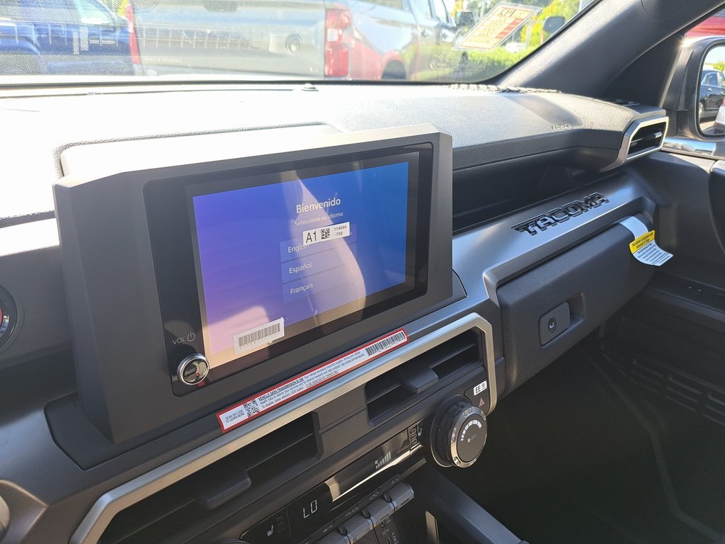 2025 Toyota Tacoma TRD Off-Road Double Cab photo 11