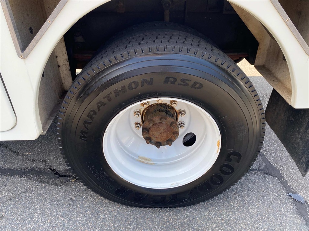 2015 White Freightliner 180SD Bucket/Boom ALTEC