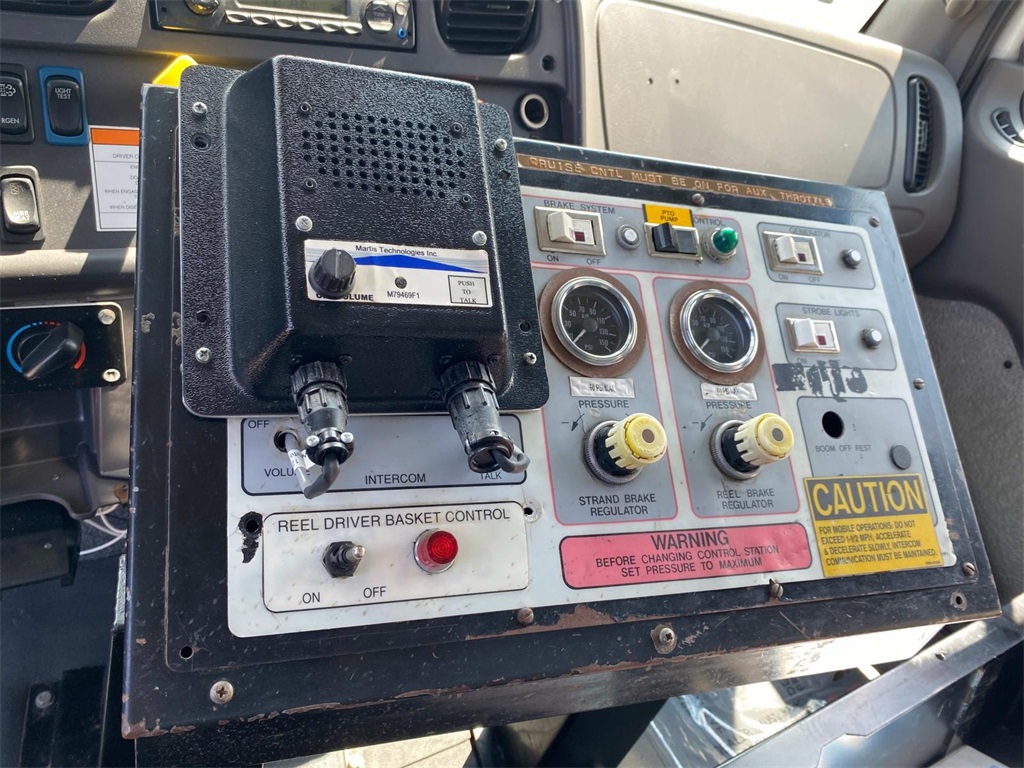 2015 White Freightliner 180SD Bucket/Boom ALTEC