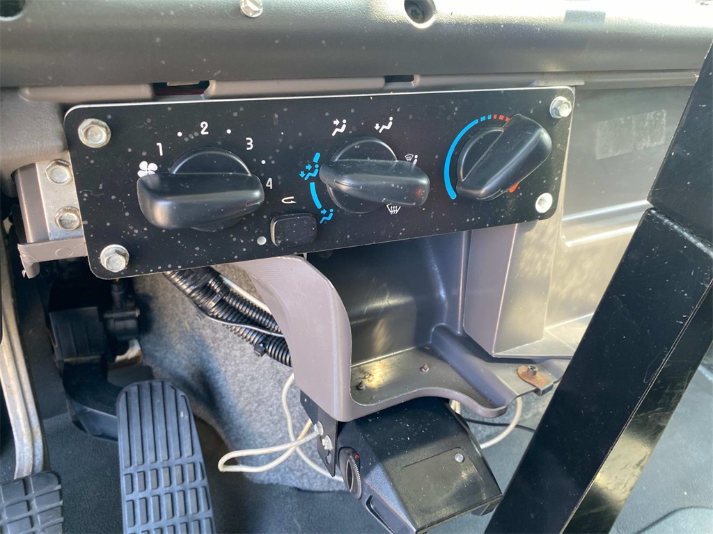 2015 White Freightliner 180SD Bucket/Boom ALTEC