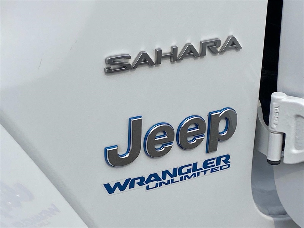 2021 Bright White Clearcoat Jeep Wrangler 4xe Unlimited Sahara 4xe 4X4 SUV