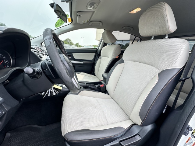 2016 Crystal White Pearl Subaru Crosstrek 2.0i Premium AWD SUV