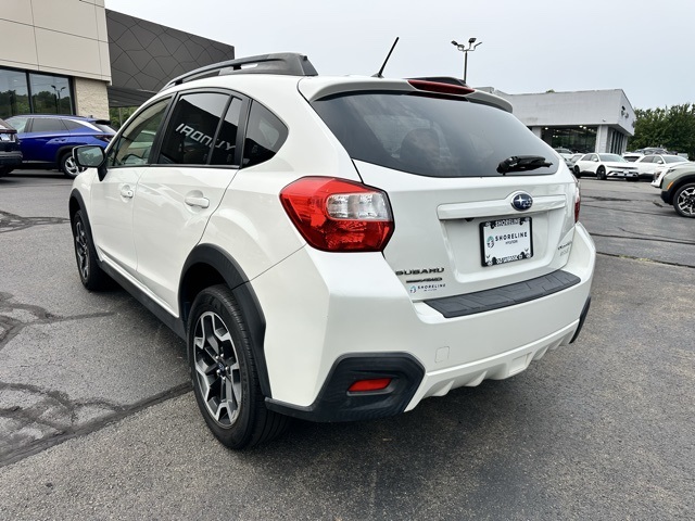 2016 Crystal White Pearl Subaru Crosstrek 2.0i Premium AWD SUV