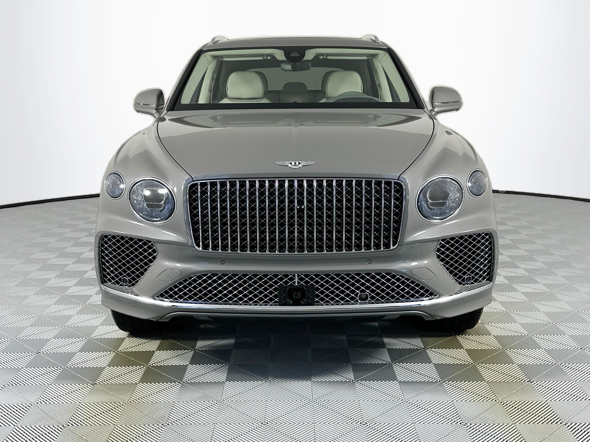 new 2025 Bentley Bentayga car
