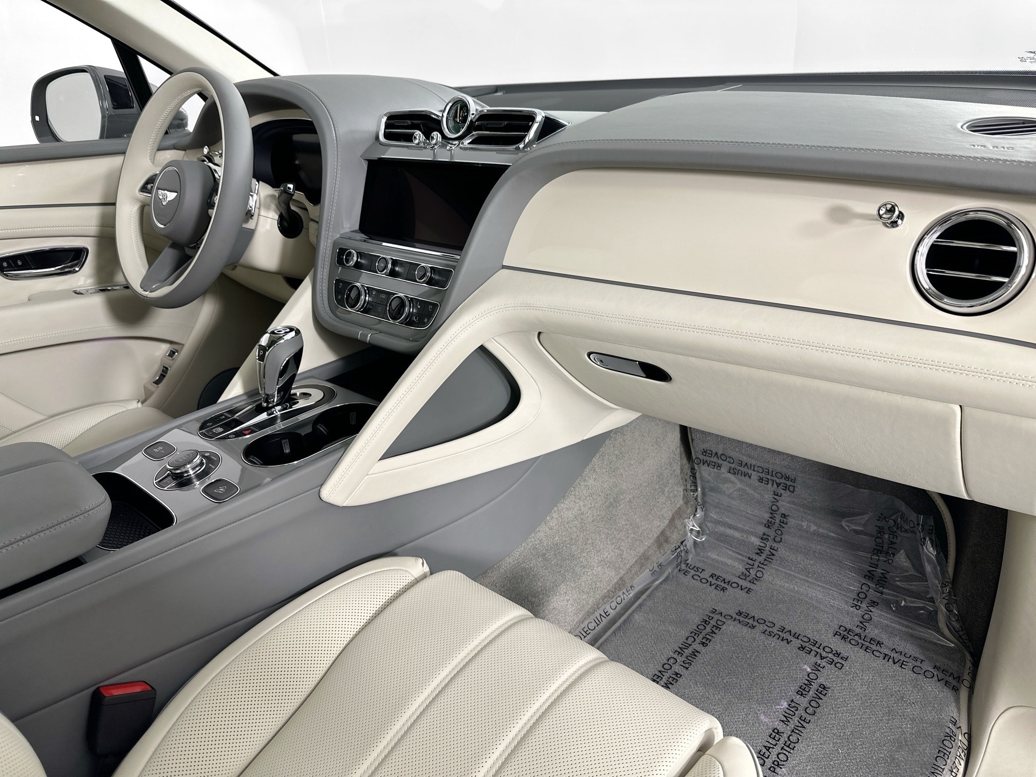 new 2025 Bentley Bentayga car