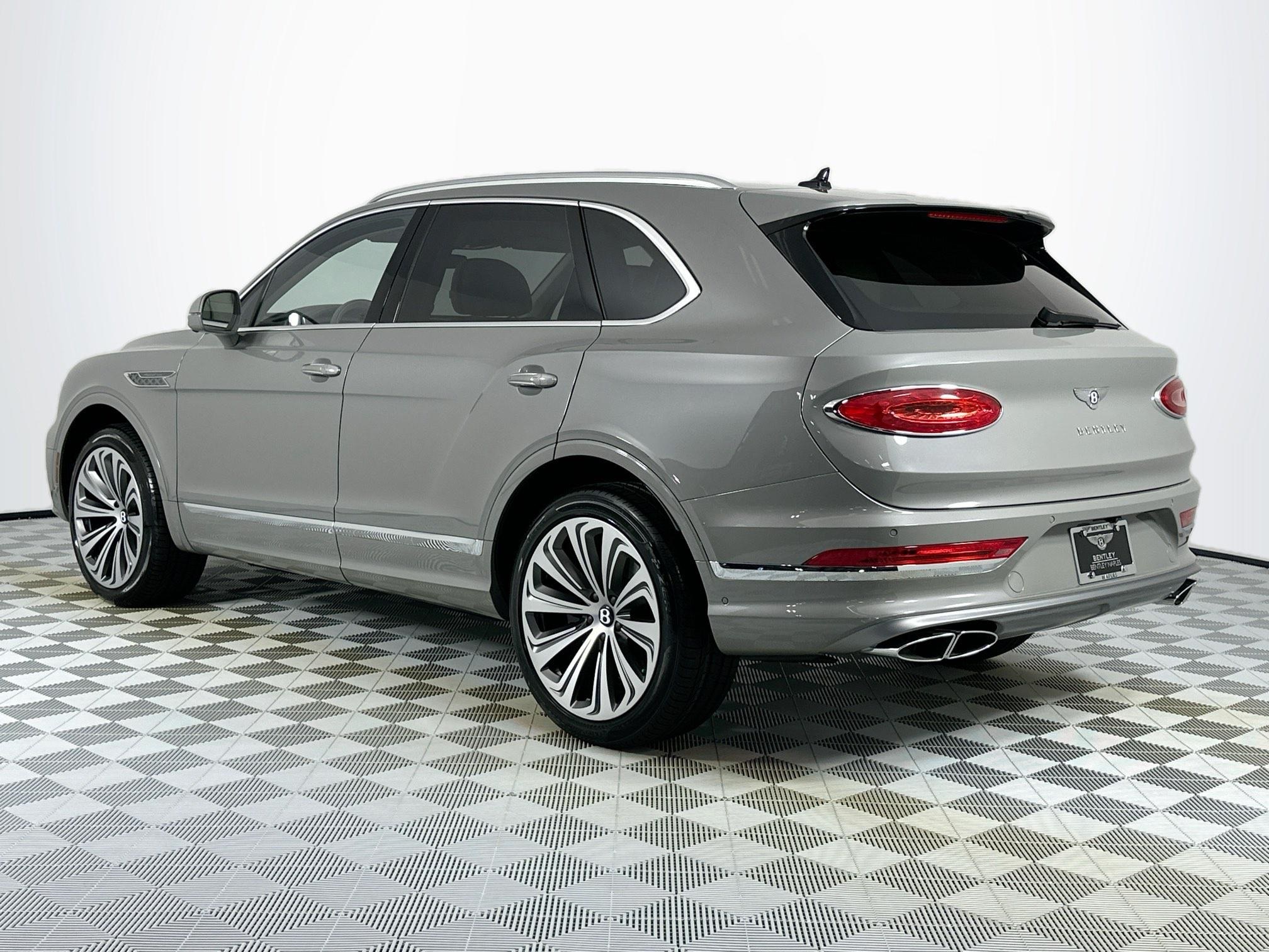 new 2025 Bentley Bentayga car