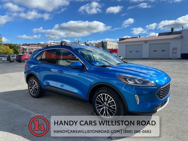 2021 Ford Escape SEL's photo