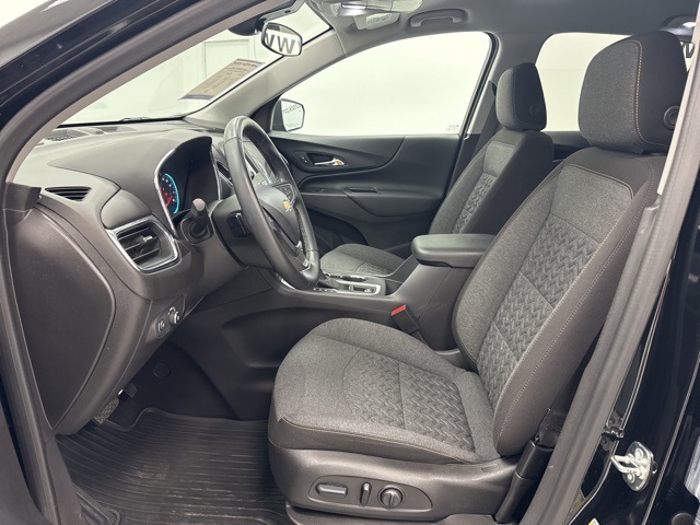 used 2024 Chevrolet Equinox car, priced at $23,968