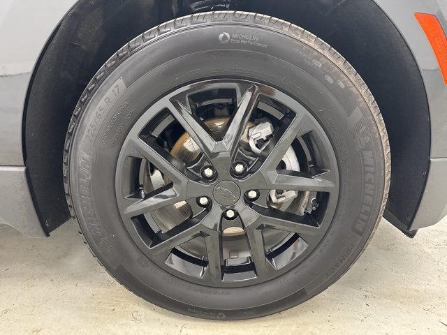 used 2024 Chevrolet Equinox car, priced at $23,968