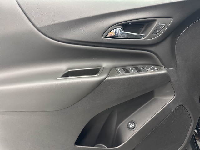 used 2024 Chevrolet Equinox car, priced at $23,968
