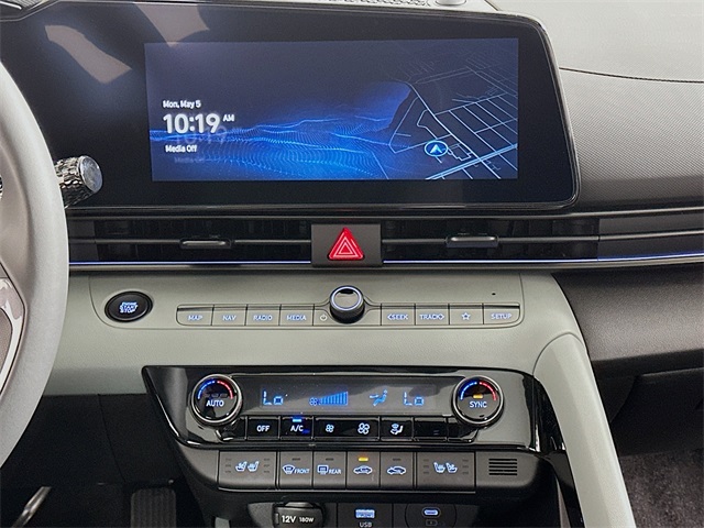 Elantra Hybrid Limited