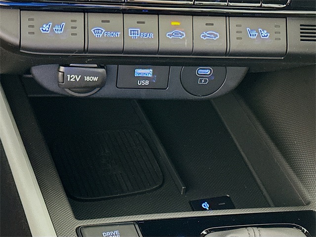 Elantra Hybrid Limited