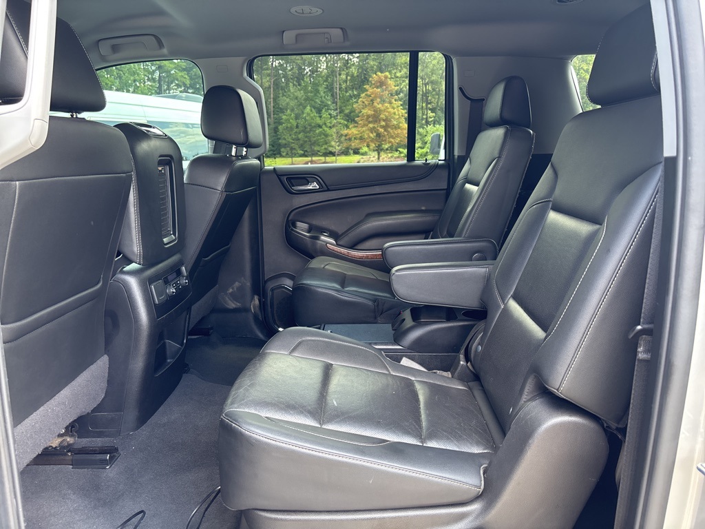 Used 2020 Chevrolet Suburban 4x2 SUV for sale #SP1442 - photo 17
