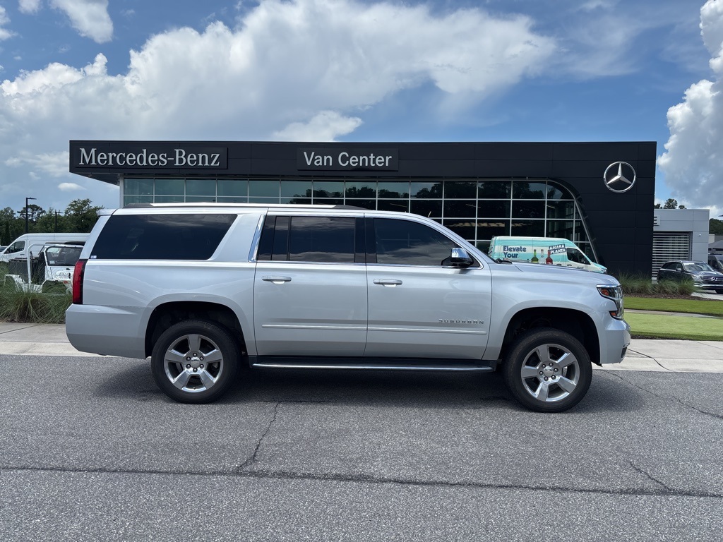 Used 2020 Chevrolet Suburban 4x2 SUV for sale #SP1442 - photo 3