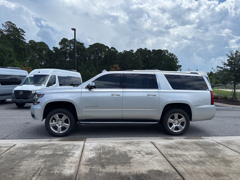 Used 2020 Chevrolet Suburban 4x2 SUV for sale #SP1442 - photo 7
