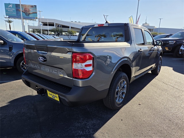 New 2026 Ford Maverick XLT 4D Crew Cab