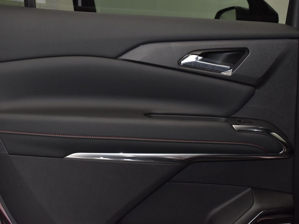 2025 Stardust Silver Chevrolet Traverse RS FWD SUV