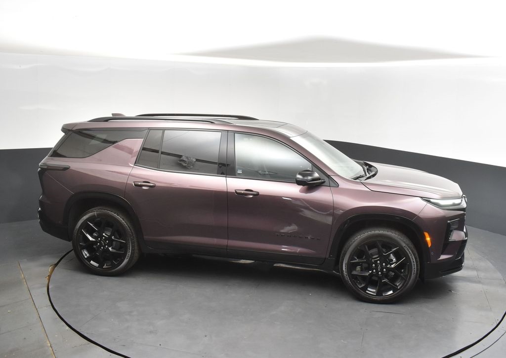 2025 Stardust Silver Chevrolet Traverse RS FWD SUV