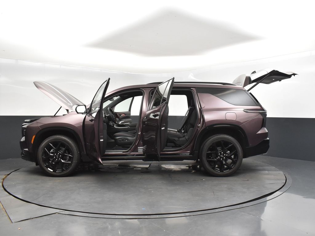 2025 Stardust Silver Chevrolet Traverse RS FWD SUV