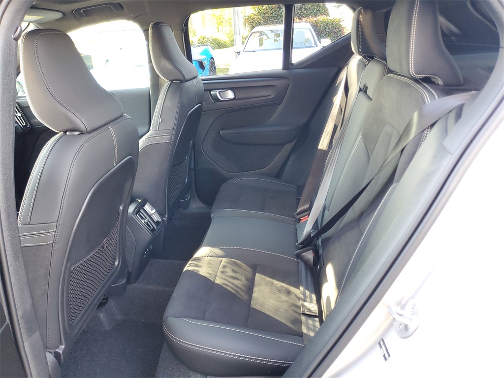 used 2025 Volvo XC40 car, priced at $30,995