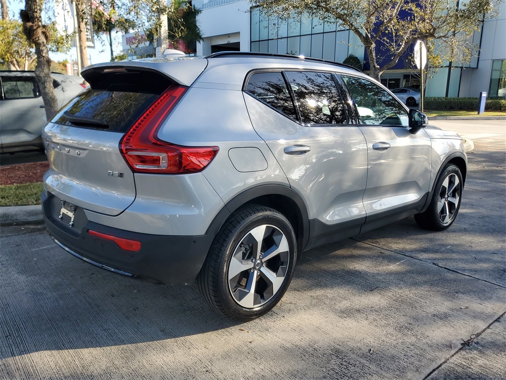 used 2025 Volvo XC40 car, priced at $30,995