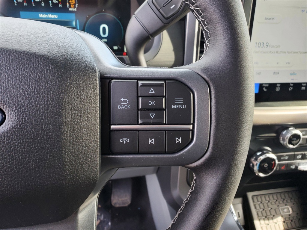 2025 Ford F-150 XLT photo 12