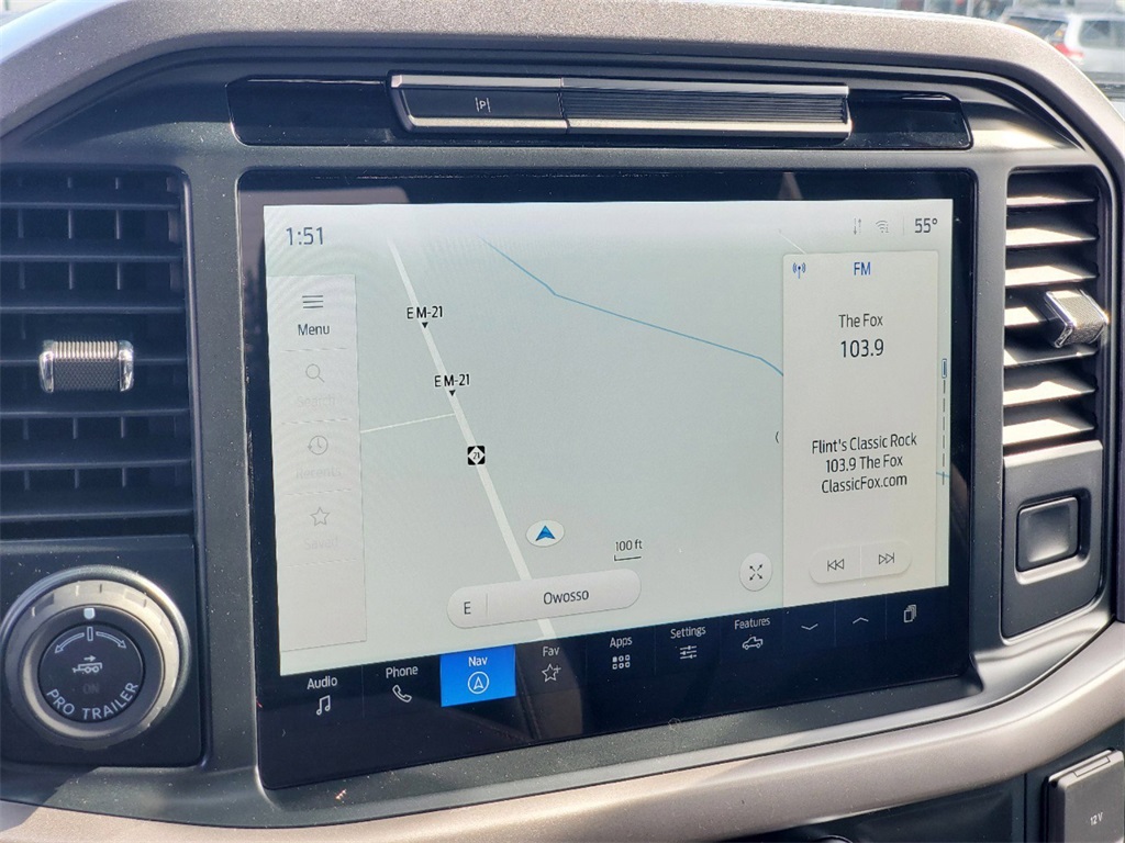 2025 Ford F-150 XLT photo 16