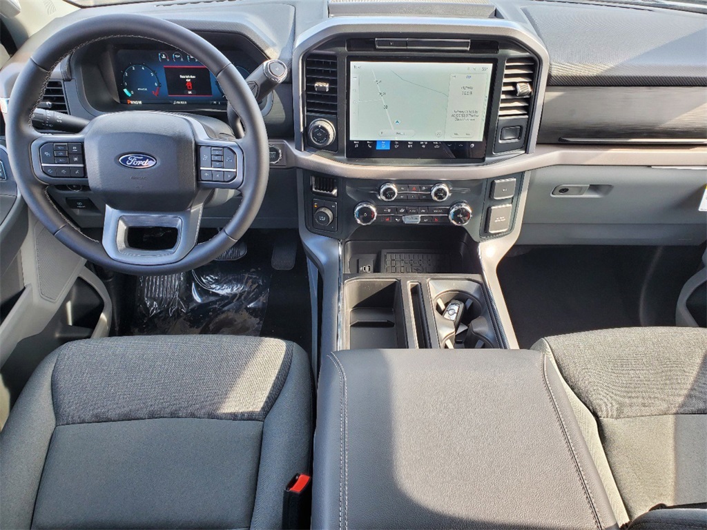 2025 Ford F-150 XLT photo 21